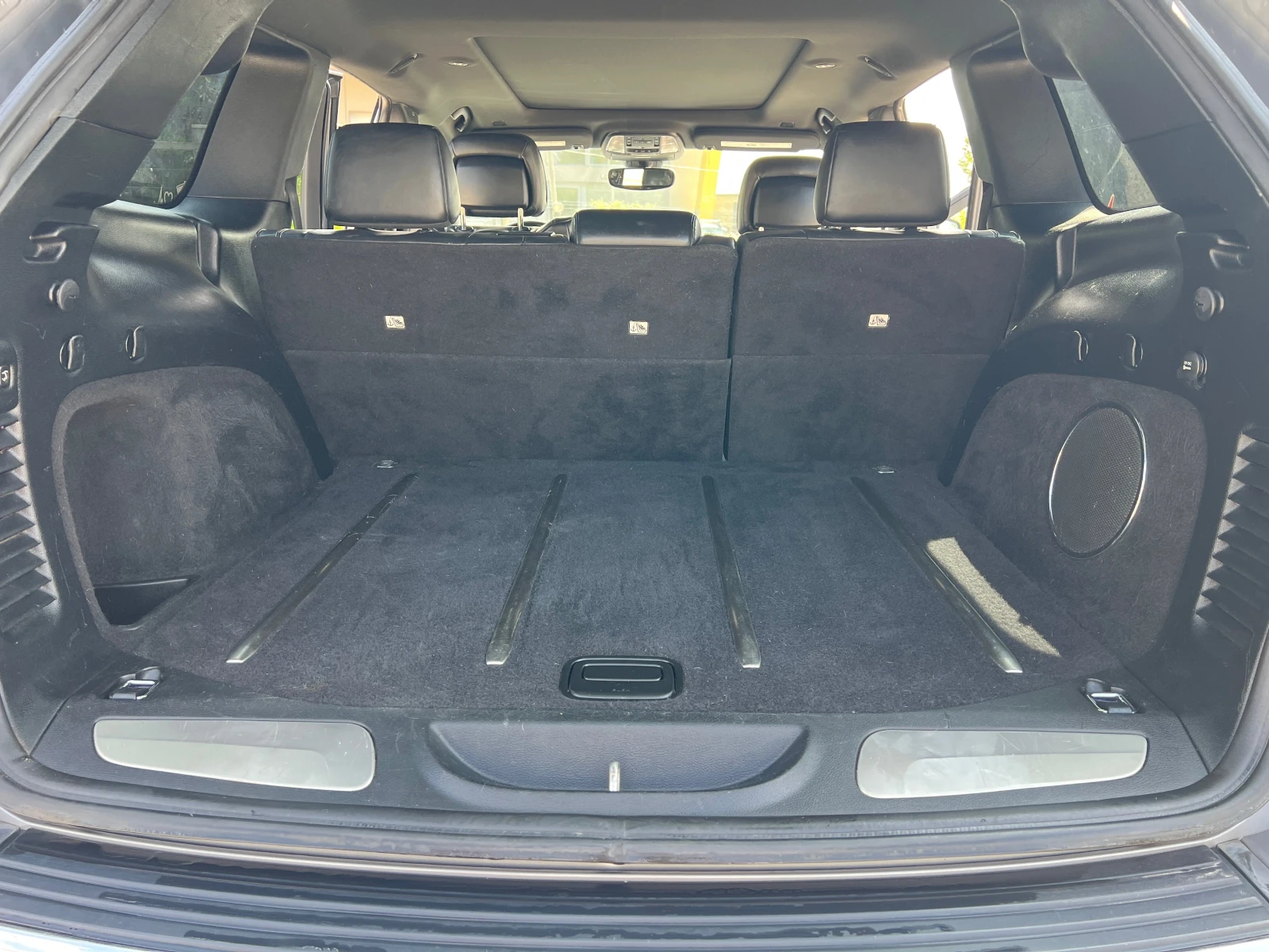 Jeep Grand cherokee Overland 5.7 V8 HEMI-  10.11.202025 | Mobile.bg   15