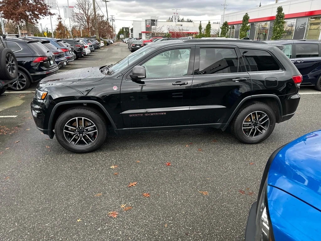 Jeep Grand cherokee * Trailhawk * CARFAX * БЕЗ ПЪРВОНАЧАЛНА ВНОСКА - изображение 2