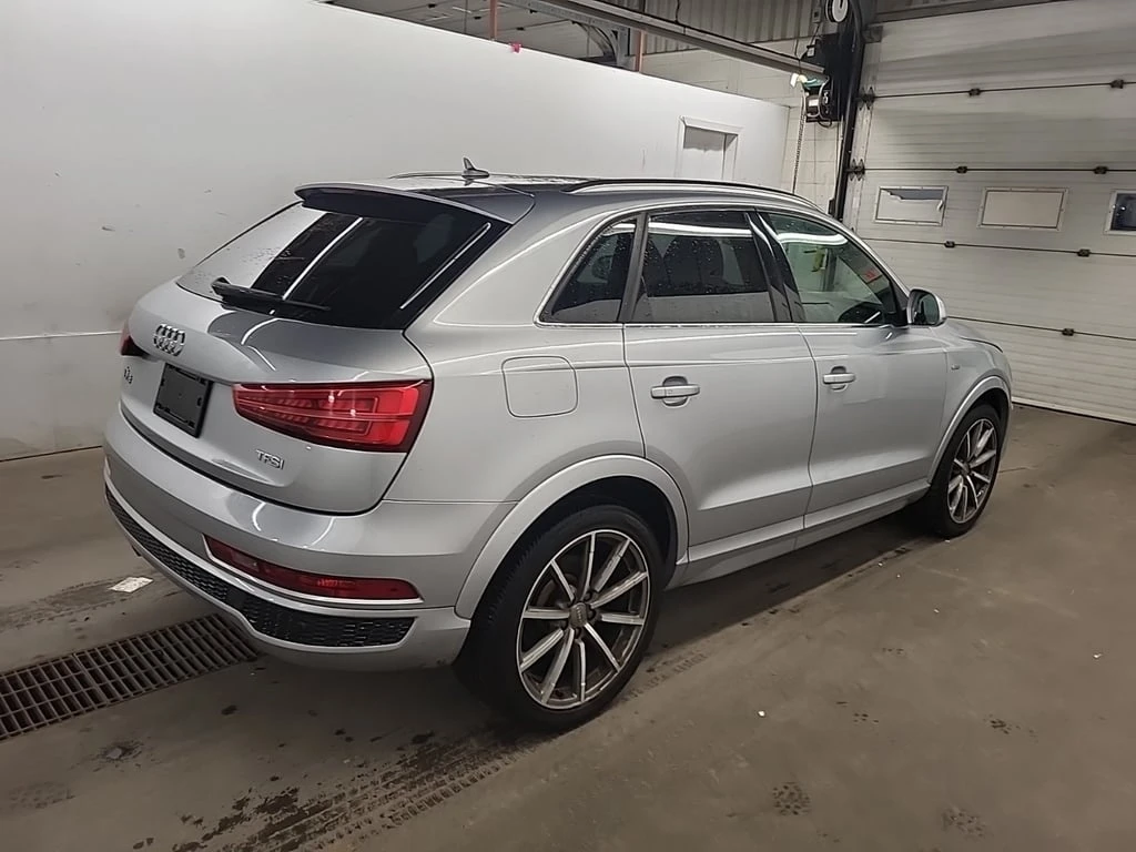 Audi Q3 * PROGRESSIV * CARFAX *    | Mobile.bg   3