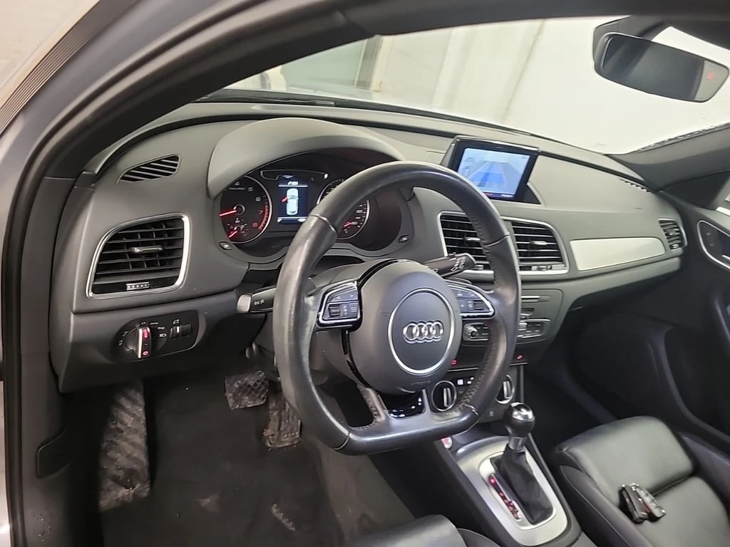 Audi Q3 * PROGRESSIV * CARFAX *    | Mobile.bg   9