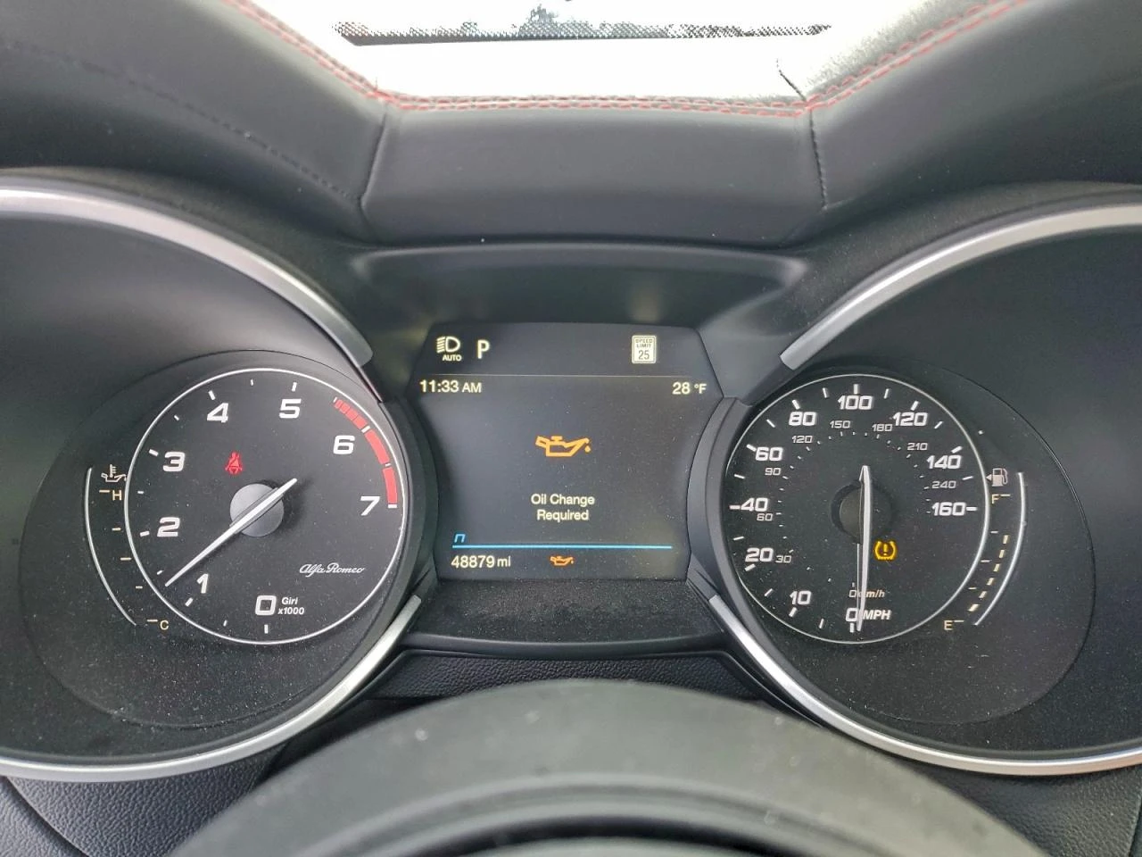 Alfa Romeo Stelvio Ti Q4 280кс * Възможност за Лизинг*  - изображение 9