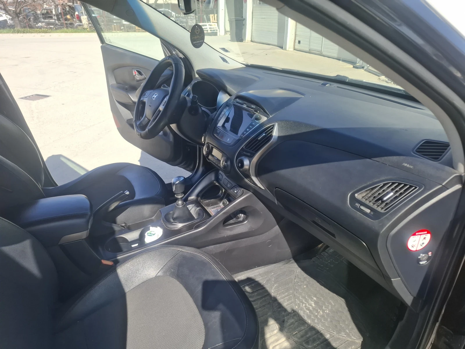 Hyundai IX35, снимка 4 - Автомобили и джипове - 53836151