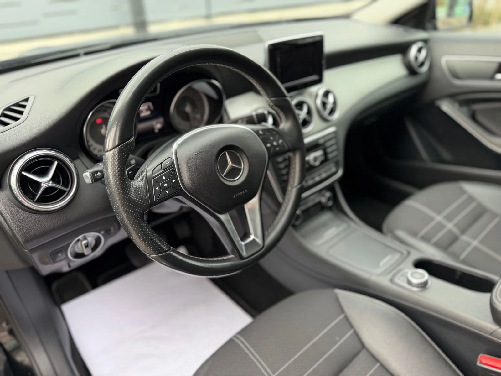 Mercedes-Benz GLA 220 220CDI 4MATIC AUTOMATIC OBSLUJEN A-Q EURO 6B, снимка 9 - Автомобили и джипове - 54356173