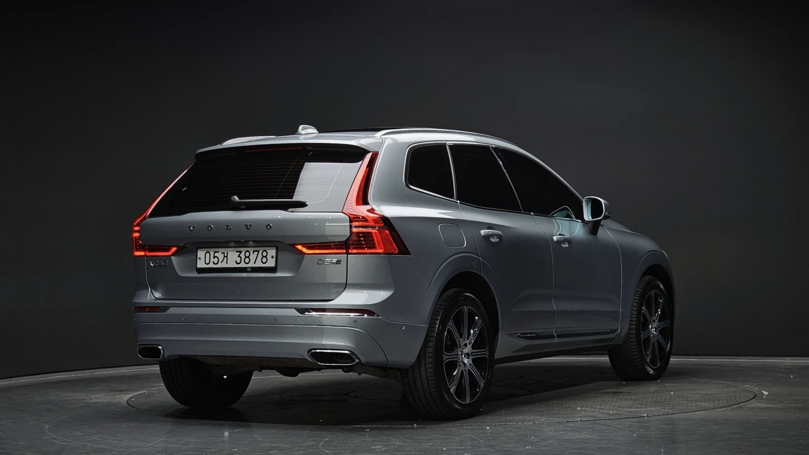 Volvo XC60 D5 Inscription, снимка 2 - Автомобили и джипове - 55261774