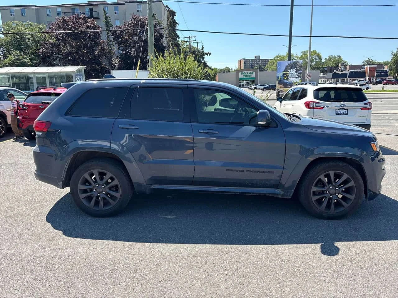Jeep Grand cherokee High Altitude | CARFAX | АВТОКРЕДИТ, снимка 4 - Автомобили и джипове - 55579741
