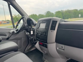 VW Crafter 2.0TDI* КЛИМА* НАВИ* НЕМСКИ* Оригинал, снимка 14