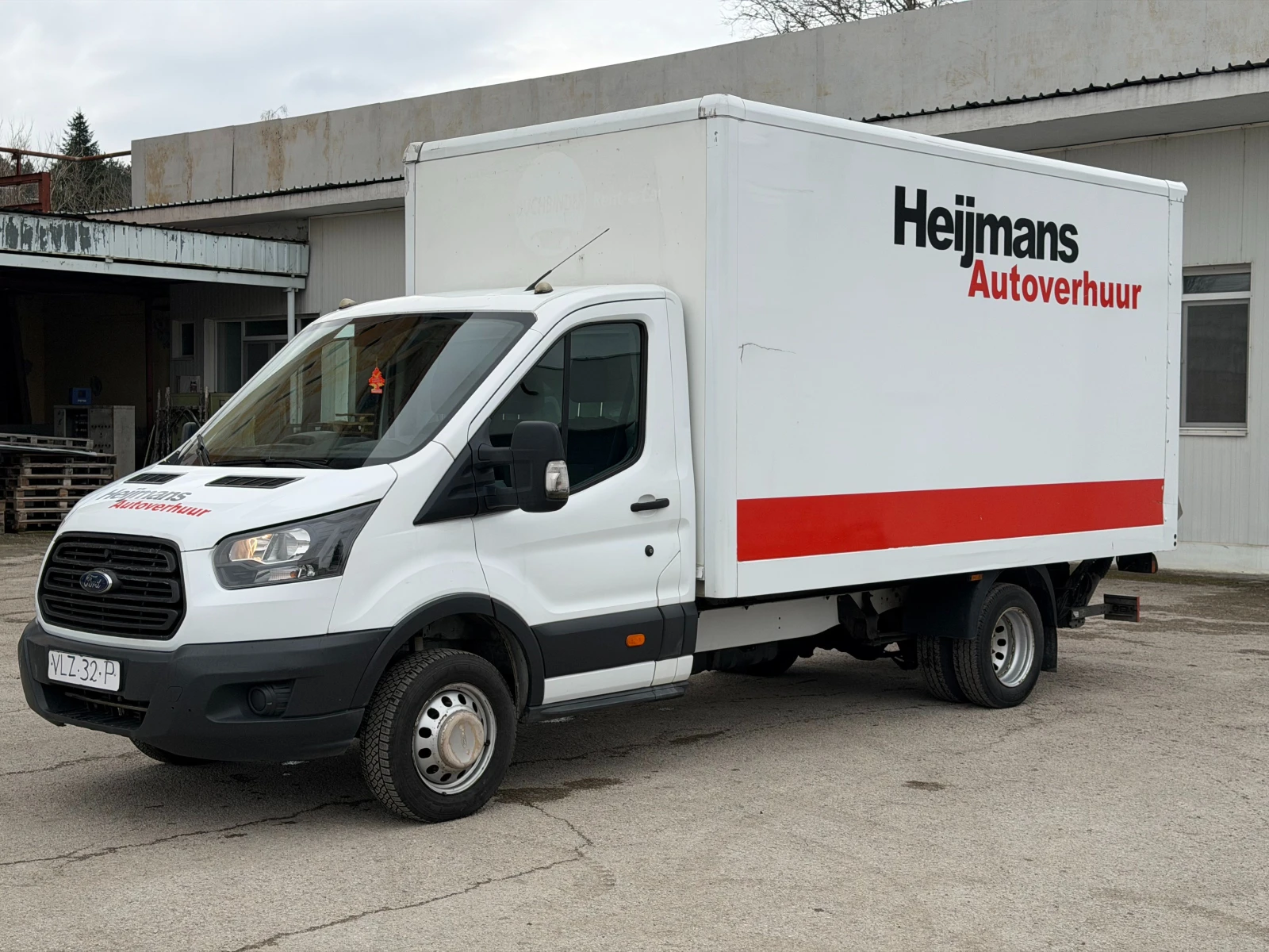 Ford Transit 2.0TDCI Падащ борд Клима Euro 6, снимка 2 - Бусове и автобуси - 54402978