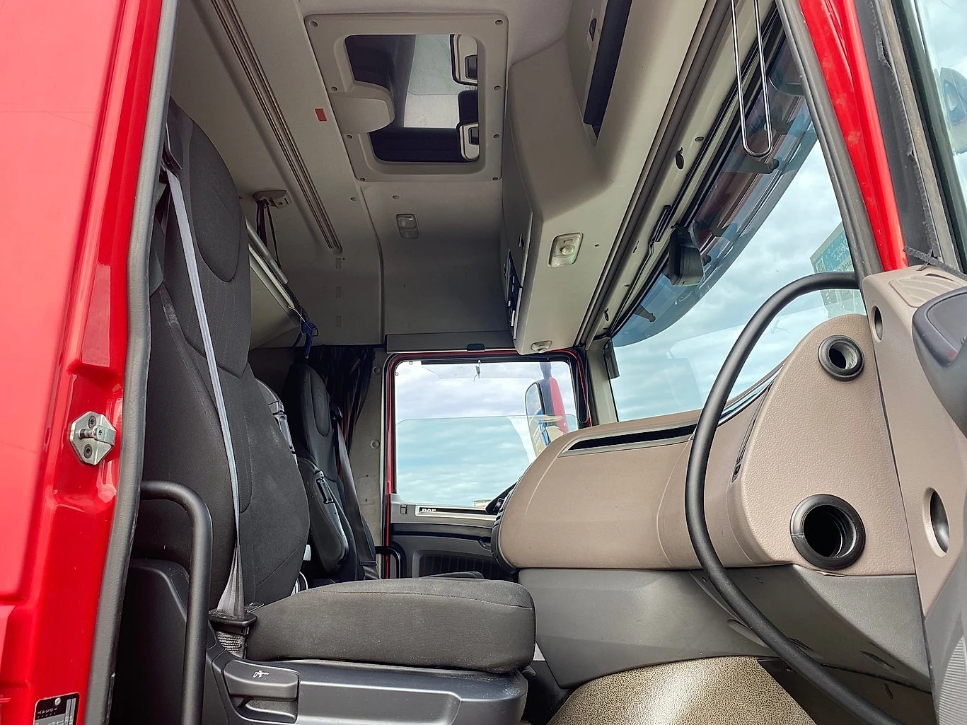 Daf XF XF450FT - изображение 10