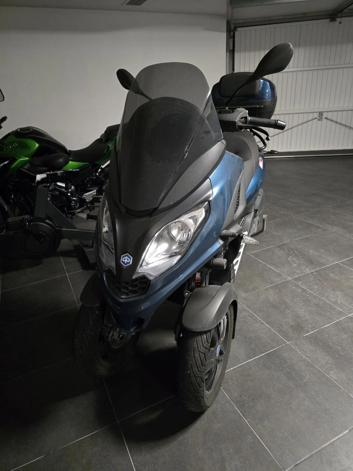 Piaggio Mp3 300 HPE-ПЕРФЕКТЕН - изображение 2