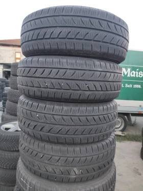 Гуми Зимни 215/65R16, снимка 5 - Гуми и джанти - 47419597