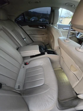 Mercedes-Benz CLS 500 Топ топ топ състояние, снимка 11