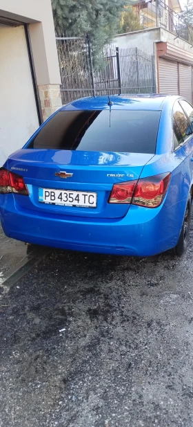 Chevrolet Cruze 1.8 бензин, снимка 5 - Автомобили и джипове - 52418973