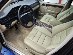 Mercedes-Benz E 300 4MATIC | Mobile.bg    7