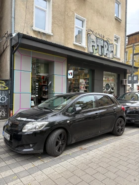 ����� �� �������� �� Toyota Auris  2.2 D-4D D-Cat  (177 �.�.) 