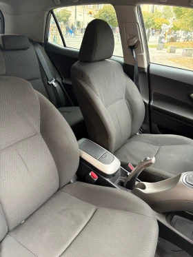 Toyota Auris  2.2 D-4D D-Cat  (177 �.�.)  | Mobile.bg � ����� ������ 5