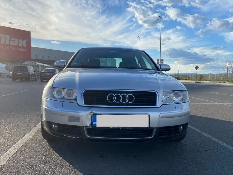 Audi A4 2.0 i, снимка 5 - Автомобили и джипове - 47242956