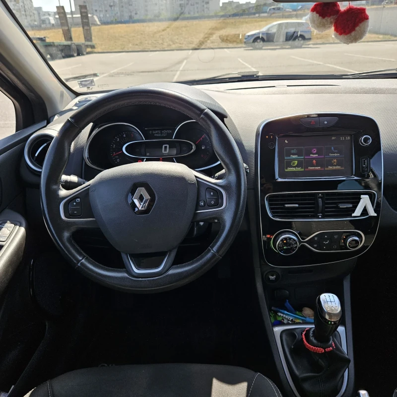 Renault Clio, снимка 11 - Автомобили и джипове - 47008857