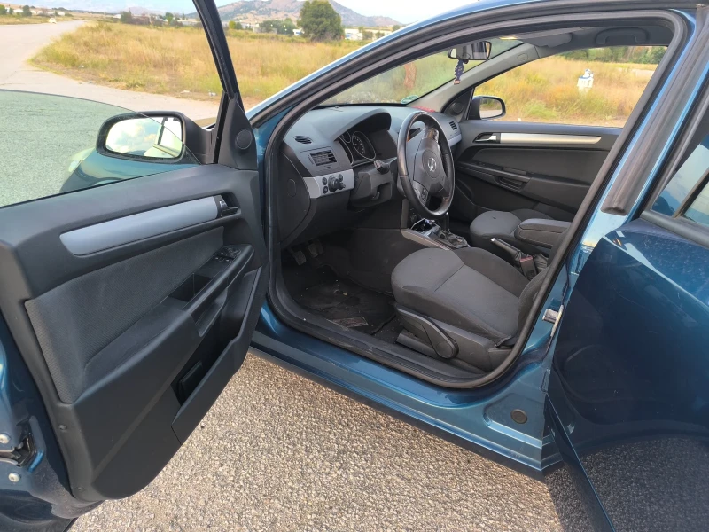 Opel Astra, снимка 7 - Автомобили и джипове - 48478632