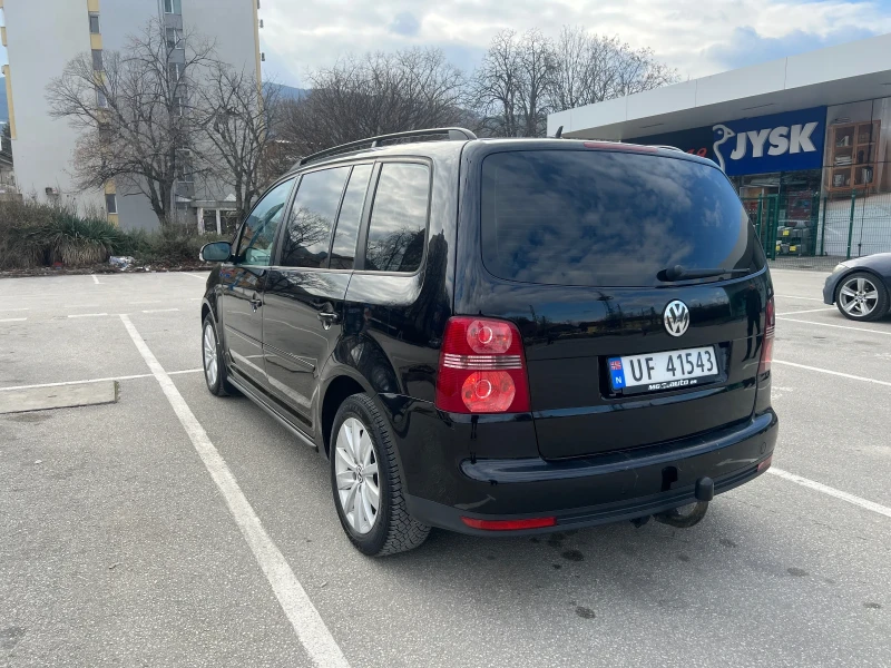 VW Touran 1.9 /BLUEMOTION/ 105к.с, снимка 12 - Автомобили и джипове - 48967704