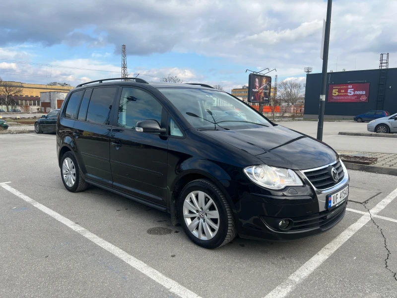 VW Touran 1.9 /BLUEMOTION/ 105к.с, снимка 3 - Автомобили и джипове - 48967704