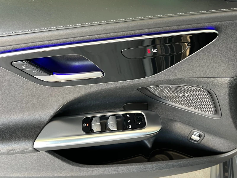 Mercedes-Benz C 220 d MHEV, AMG LINE-NIGHT PACK-FULL SERVICE MERCEDES!, снимка 14 - Автомобили и джипове - 51130535