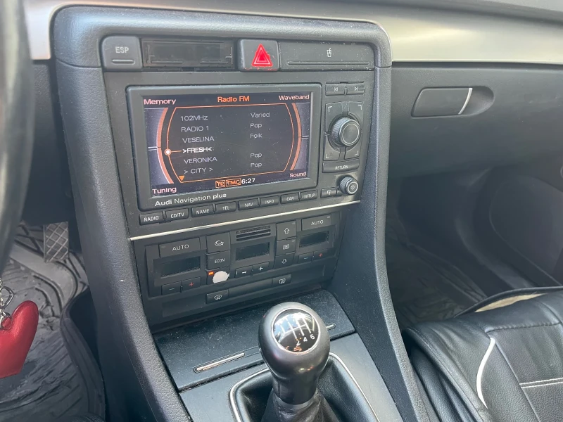 Audi A4, снимка 11 - Автомобили и джипове - 51860893