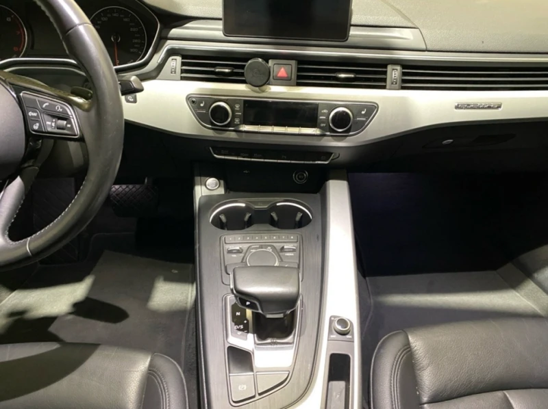 Audi A5 Автокредит* , снимка 8 - Автомобили и джипове - 52749460