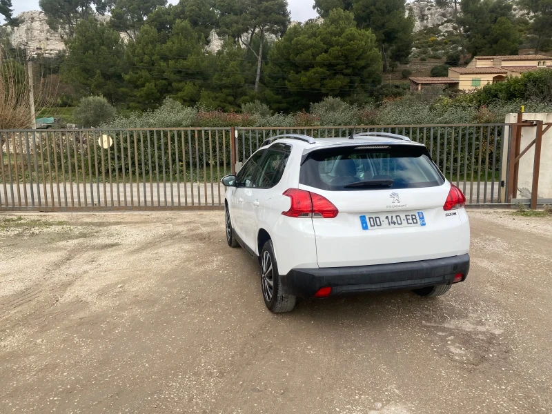 Peugeot 2008, снимка 2 - Автомобили и джипове - 52956046