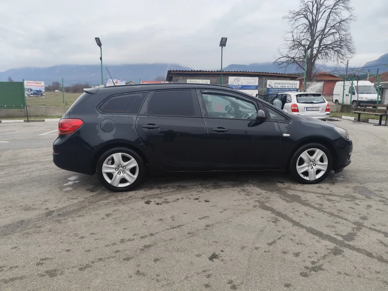Opel Astra, снимка 6 - Автомобили и джипове - 53258996