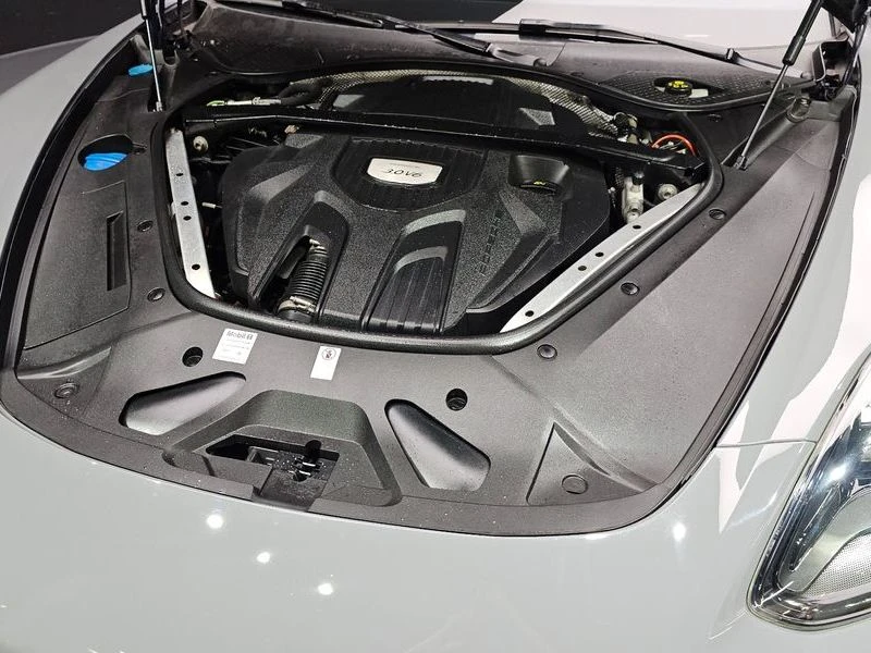 Porsche Panamera * 3.0* ОБДУХ* ПАНО, снимка 6 - Автомобили и джипове - 55662638