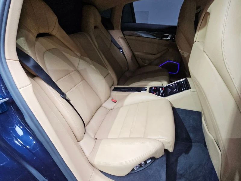 Porsche Panamera * 3.0* ОБДУХ* ПАНО, снимка 11 - Автомобили и джипове - 55662638