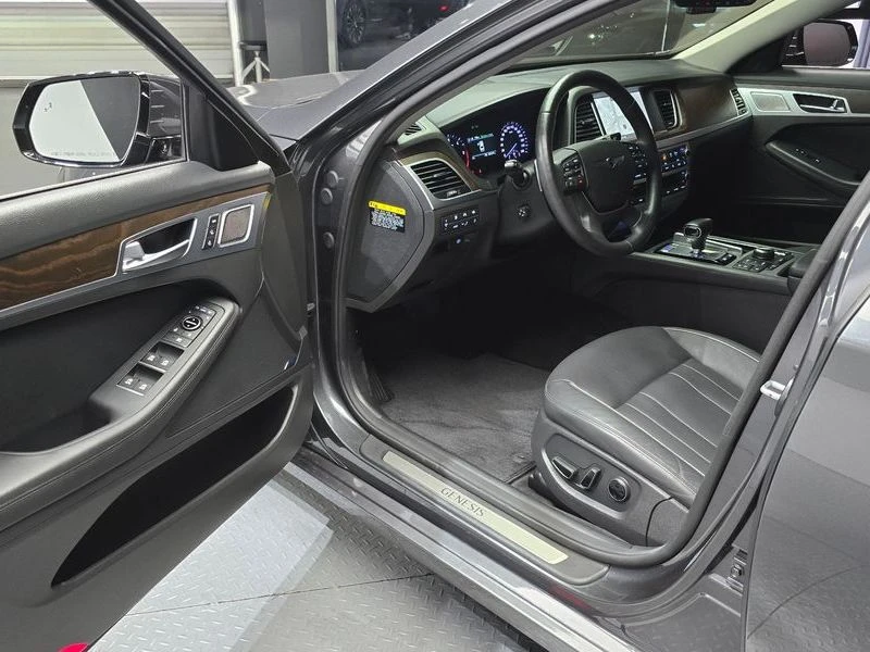 Genesis G80 КРАЙНА ЦЕНА: 19741 EUR !!!РЕАЛНА КРАЙНА ЦЕНА!!!, снимка 11 - Автомобили и джипове - 55967997