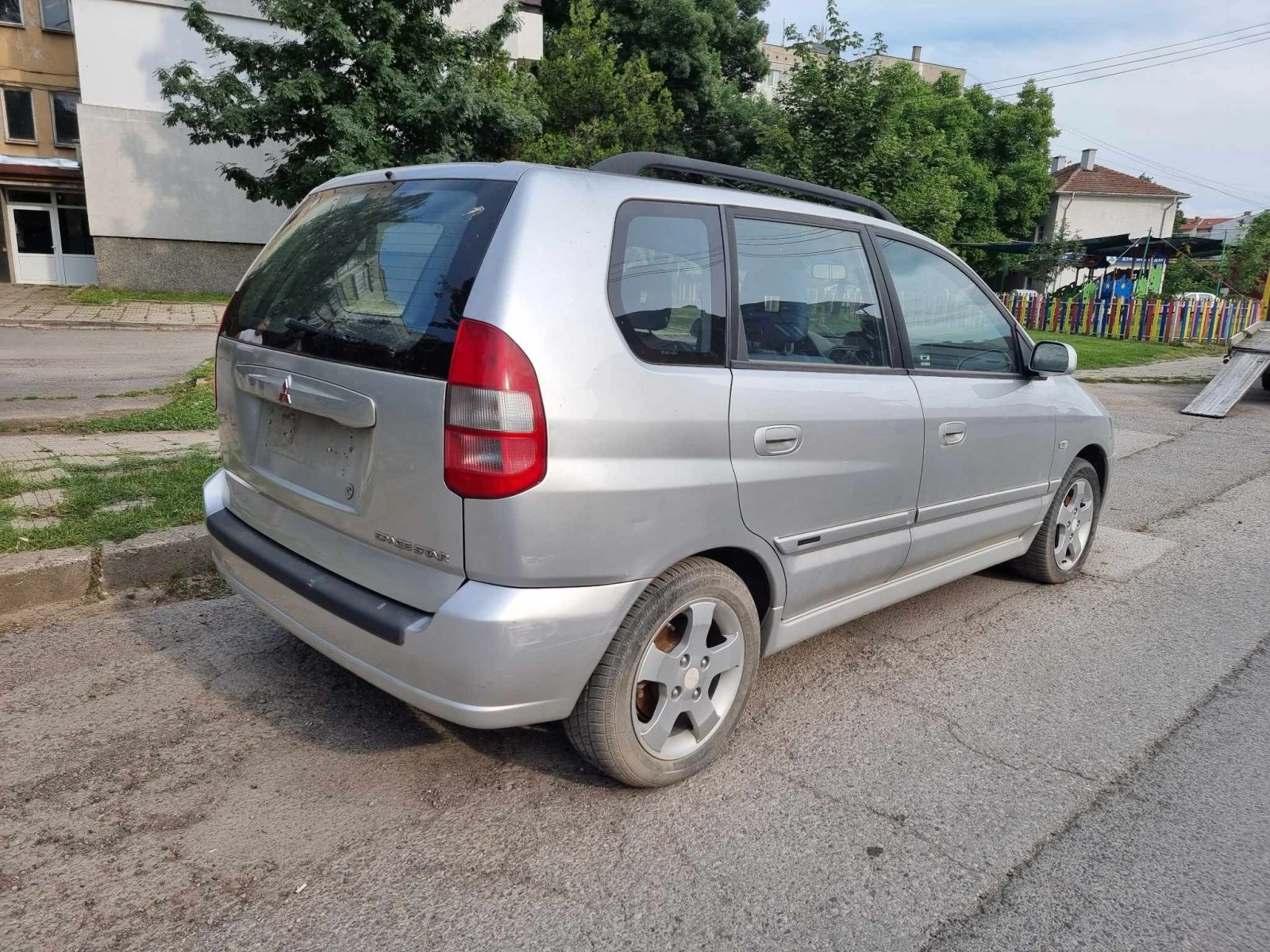 Mitsubishi Space star 1.9 DID/1.3 16V - изображение 10