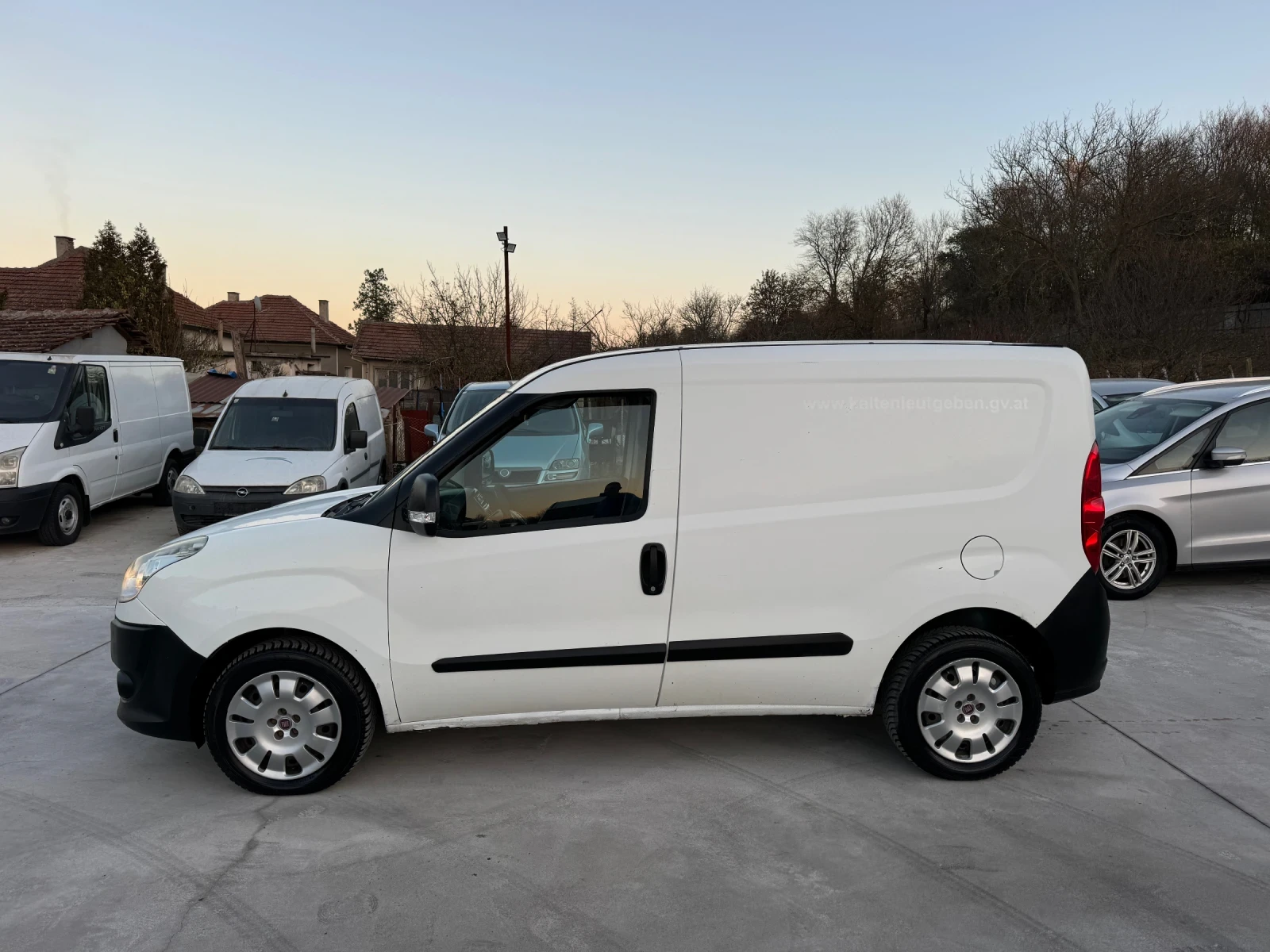 Fiat Doblo 1.4 бензин КЛИМАТИК - изображение 8