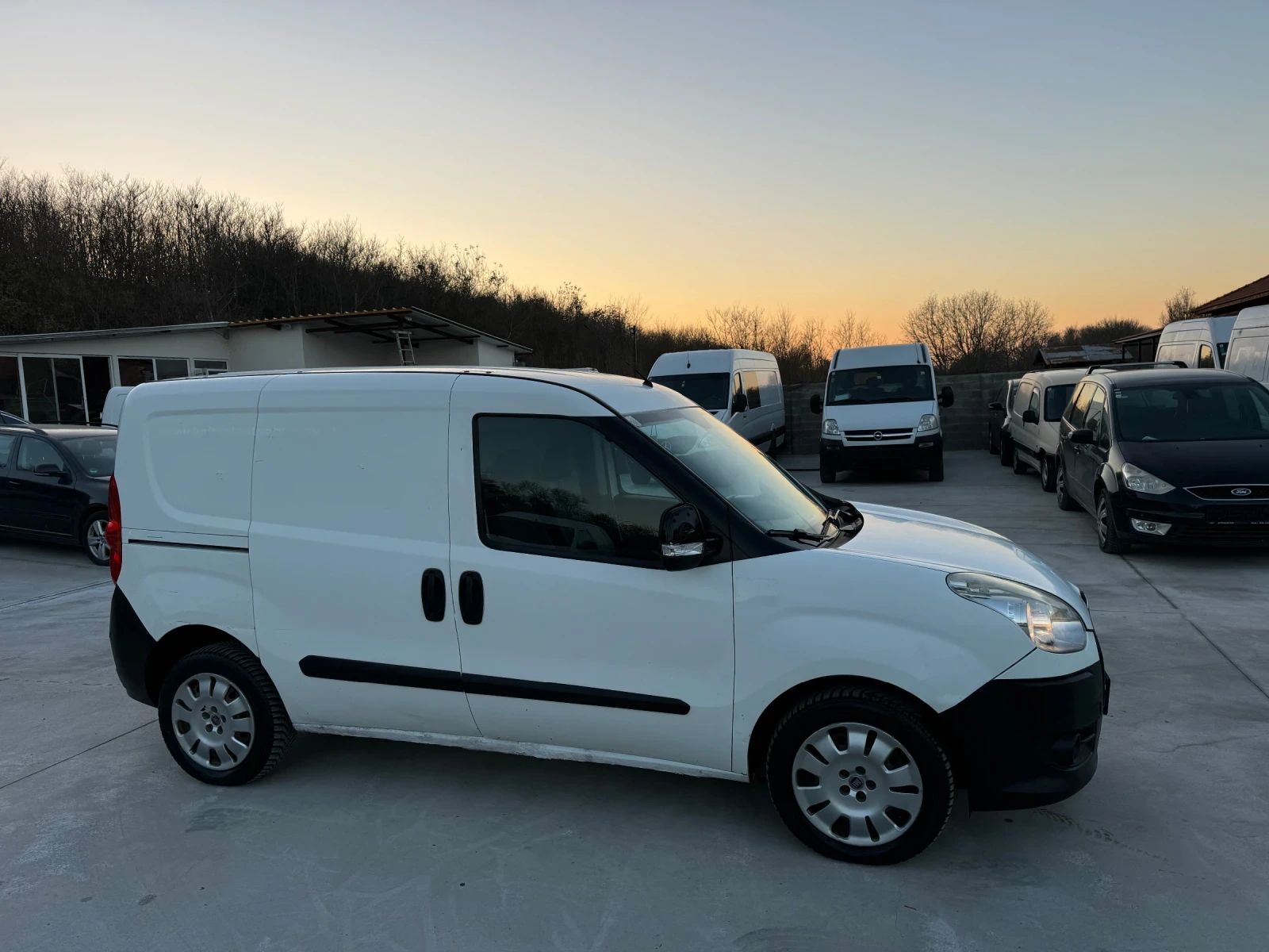 Fiat Doblo 1.4 бензин КЛИМАТИК - изображение 4