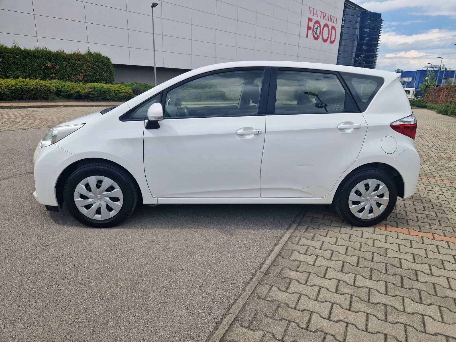 Toyota Verso S 1.4, D4D/Навигация/Камера - изображение 2