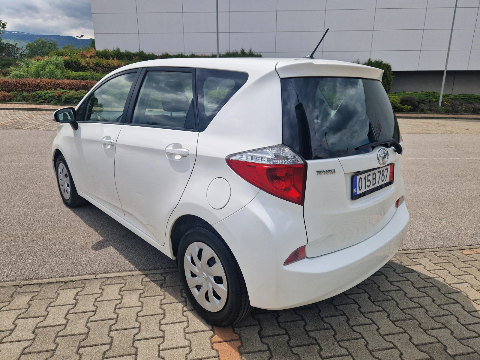 Toyota Verso S 1.4, D4D/Навигация/Камера - изображение 3