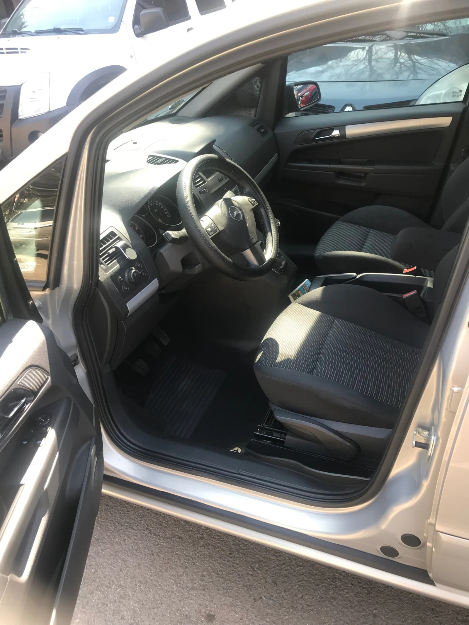 Opel Zafira 1.9 | Mobile.bg � ����������� 12