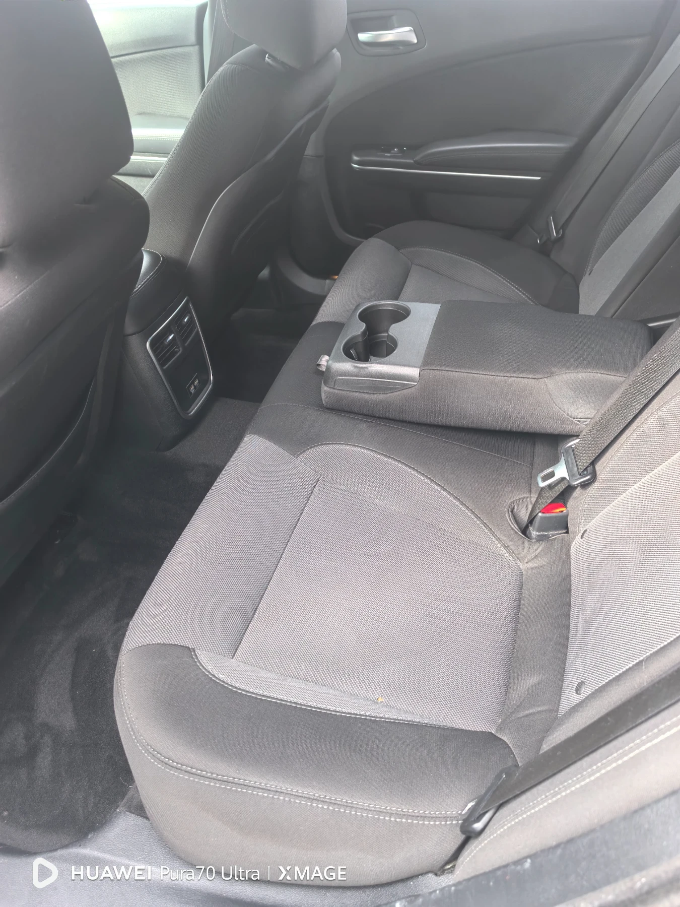 Dodge Charger 3.6 V6 - изображение 5