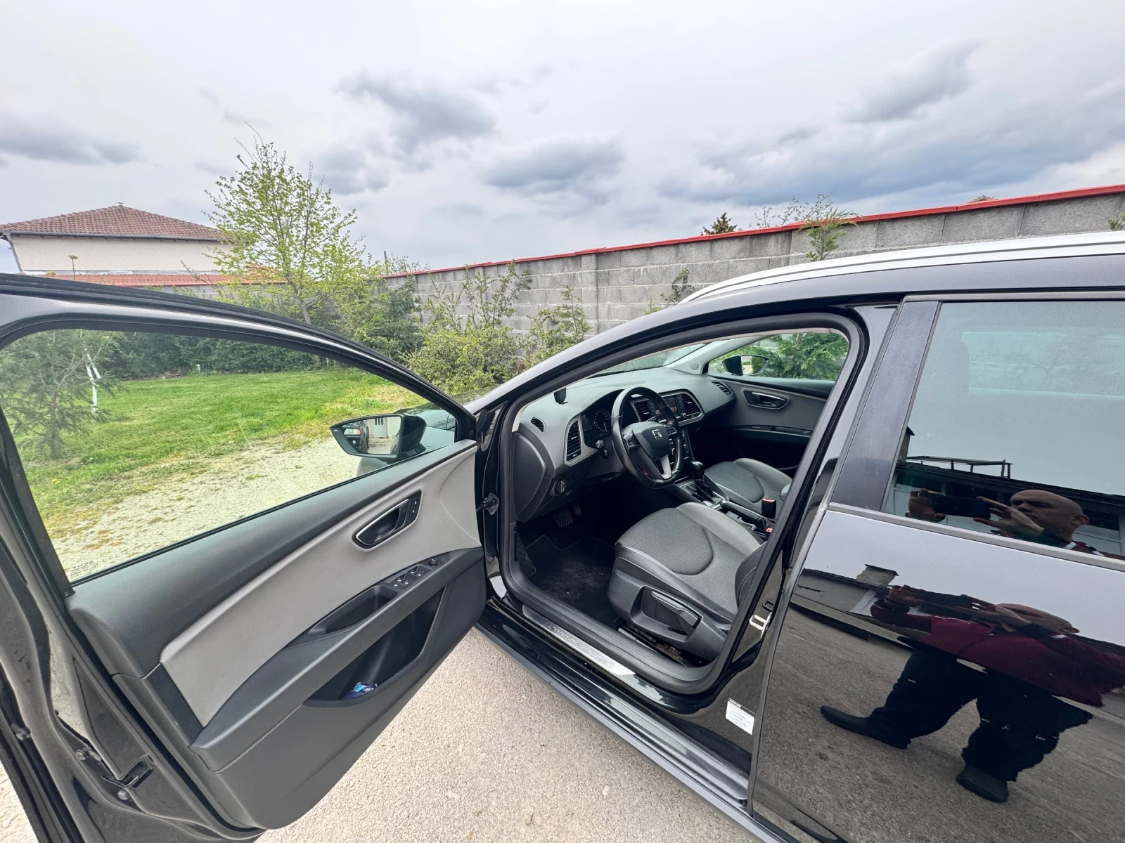 Seat Leon X- perience, снимка 8 - Автомобили и джипове - 54270585