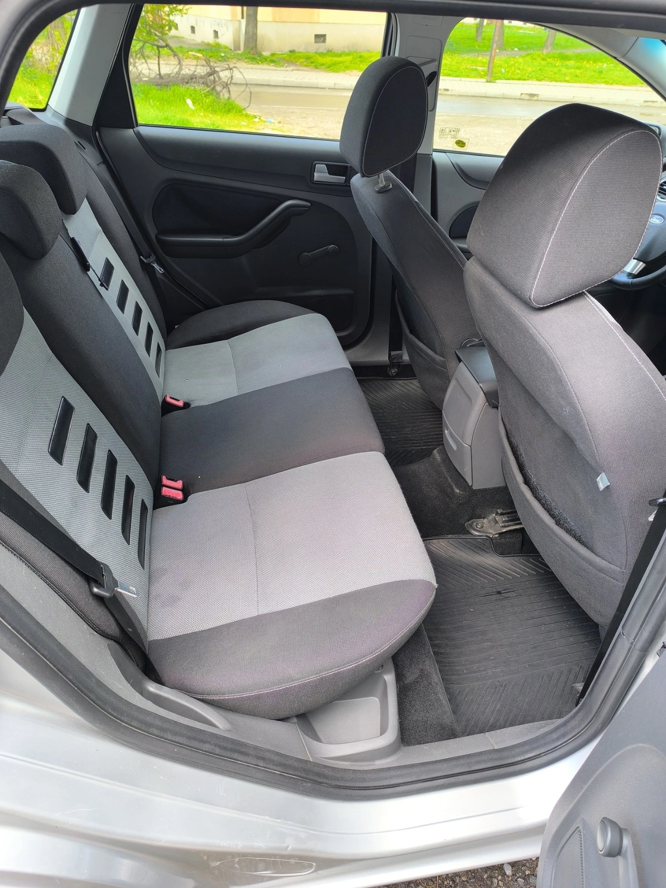 Ford Focus MK2, снимка 11 - Автомобили и джипове - 54289045