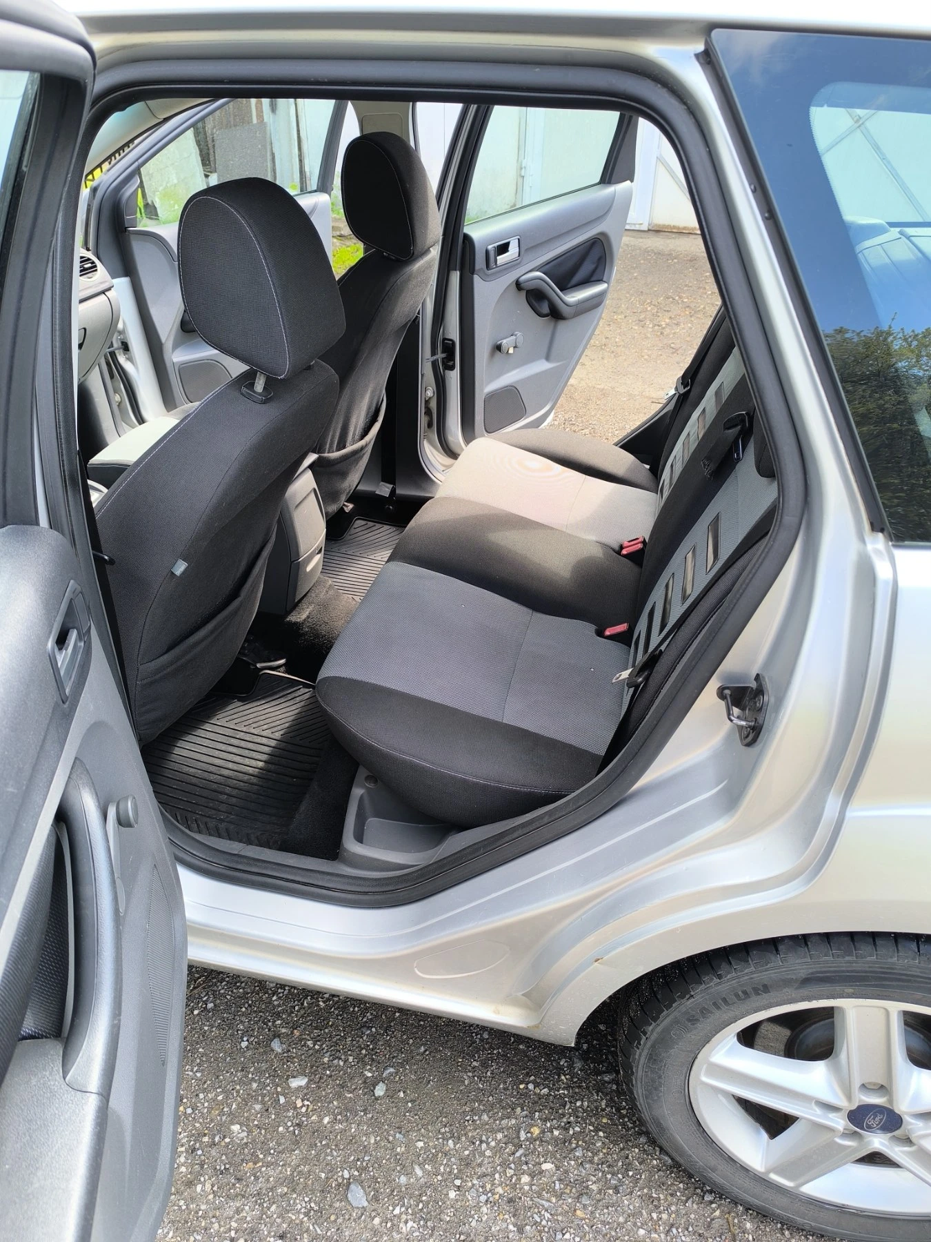 Ford Focus MK2, снимка 12 - Автомобили и джипове - 54289045