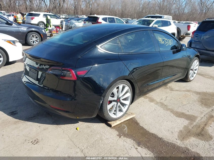 Tesla Model 3 Mid Range RWD, снимка 4 - Автомобили и джипове - 54323127