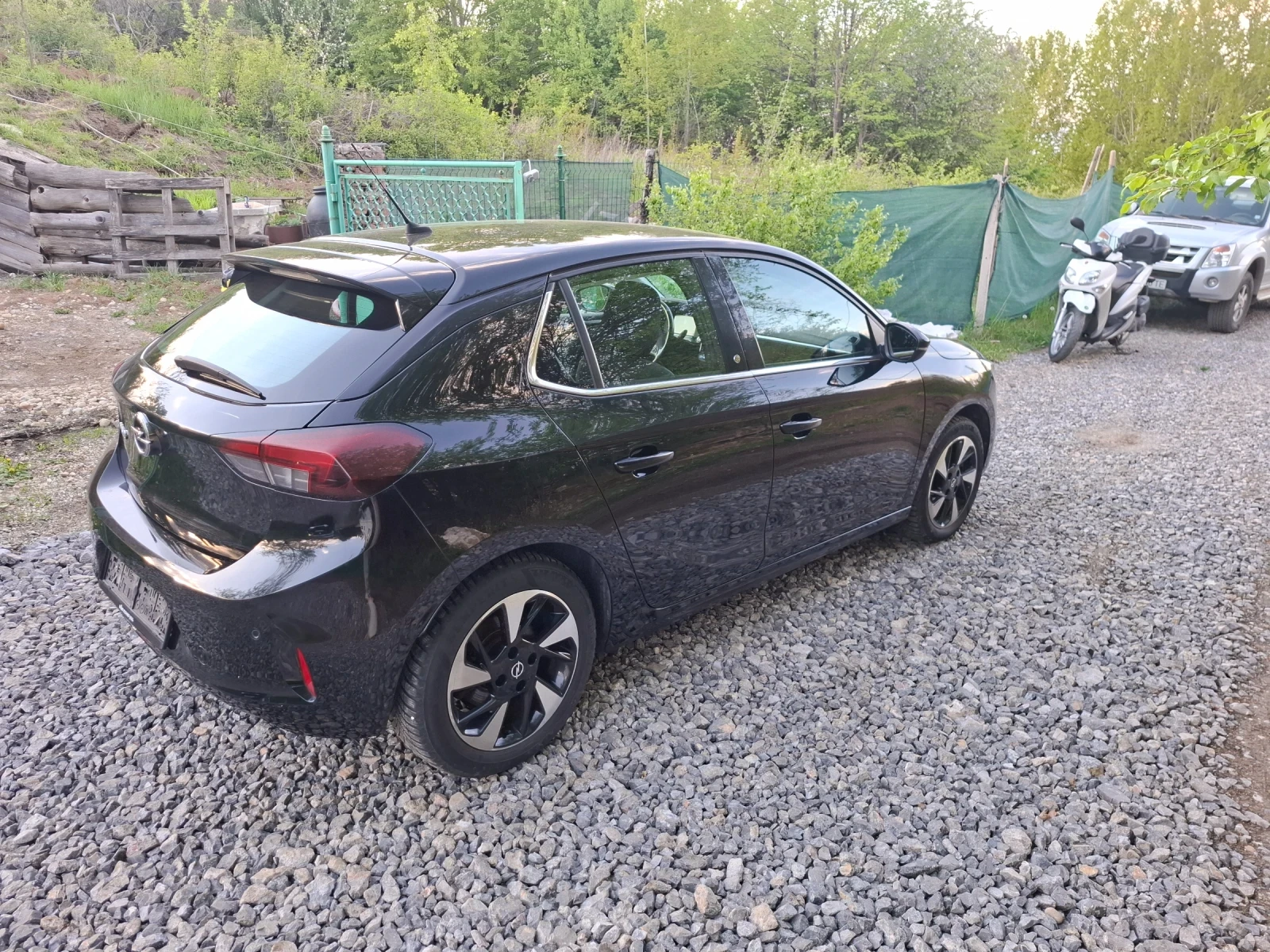 Opel Corsa, снимка 3 - Автомобили и джипове - 54549335