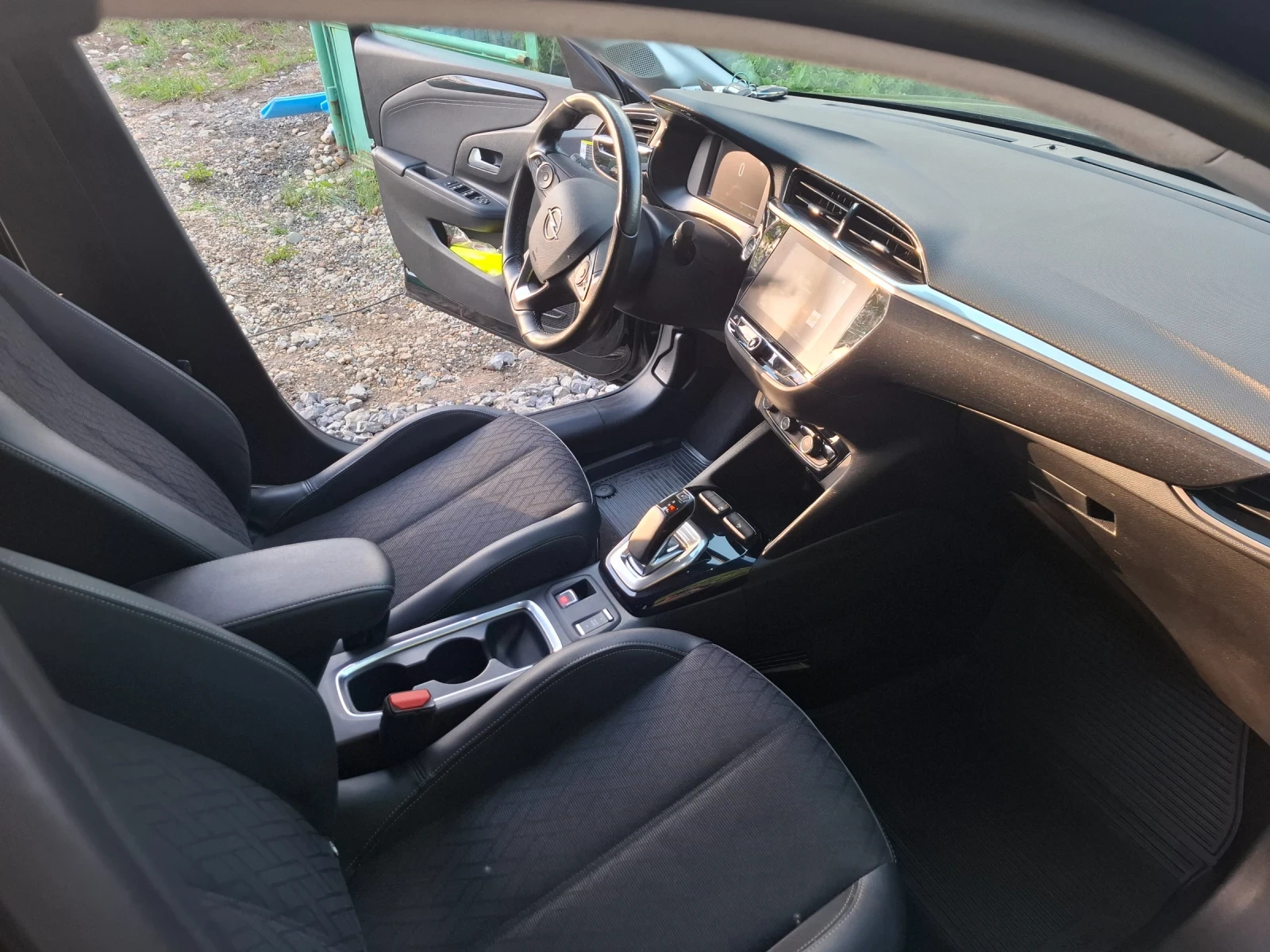 Opel Corsa, снимка 6 - Автомобили и джипове - 54549335