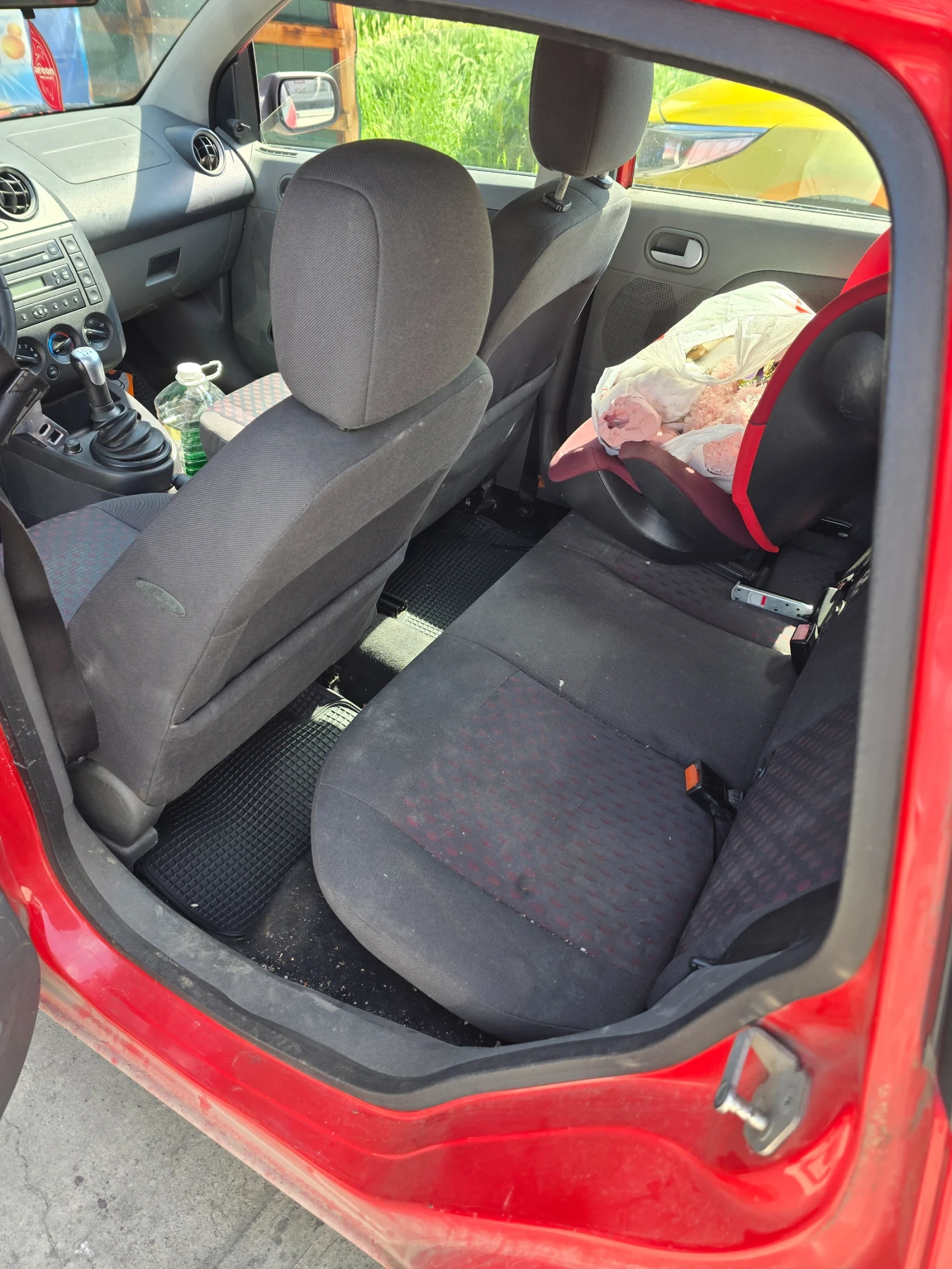 Ford Fiesta 1.4 , снимка 5 - Автомобили и джипове - 54697954