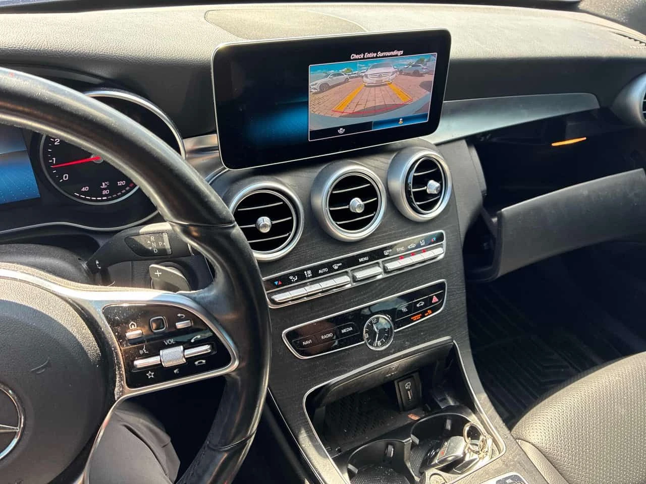 Mercedes-Benz C 300 4MATIC/ПАНОРАМА/ПОДГРЕВИ/OT MERCEDES, снимка 9 - Автомобили и джипове - 54977244
