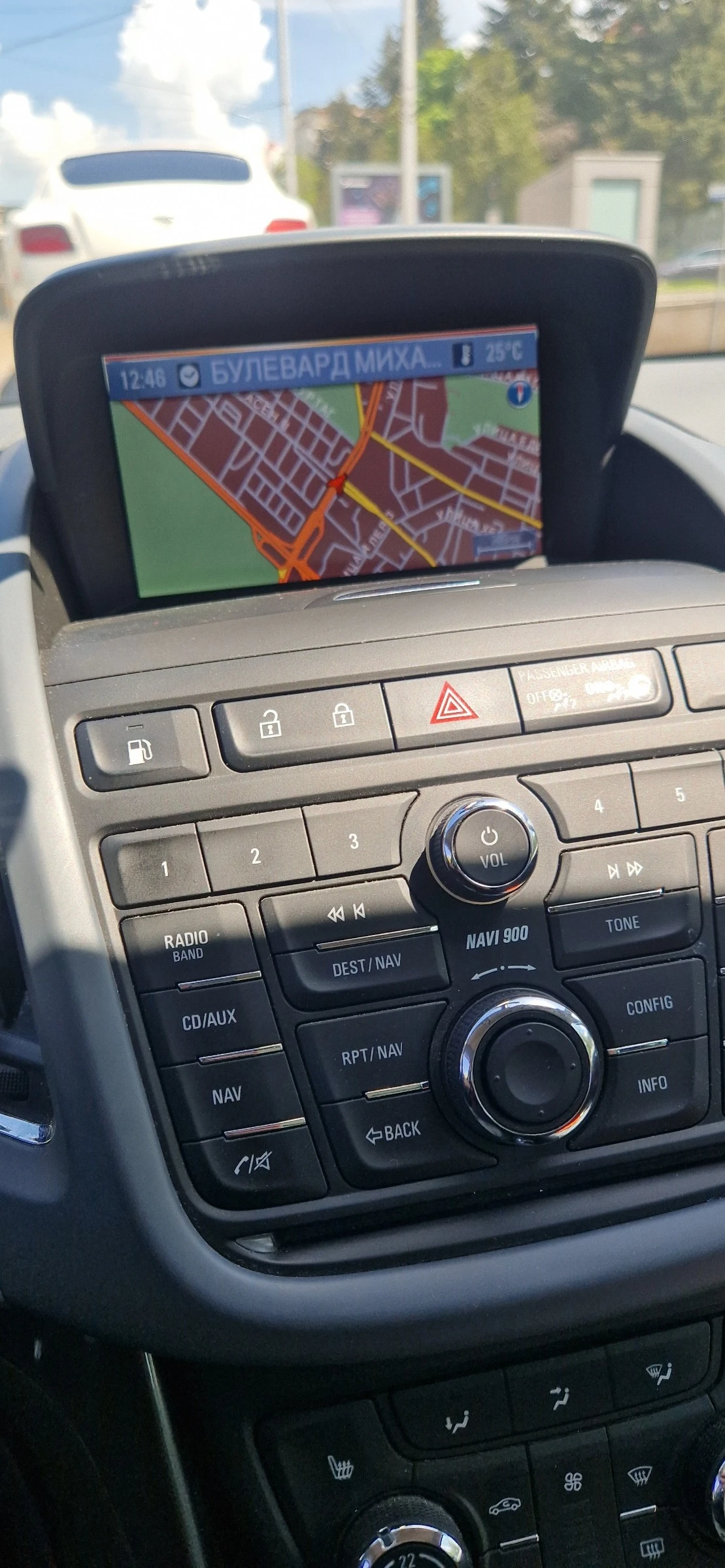 Opel Zafira, снимка 17 - Автомобили и джипове - 55102037