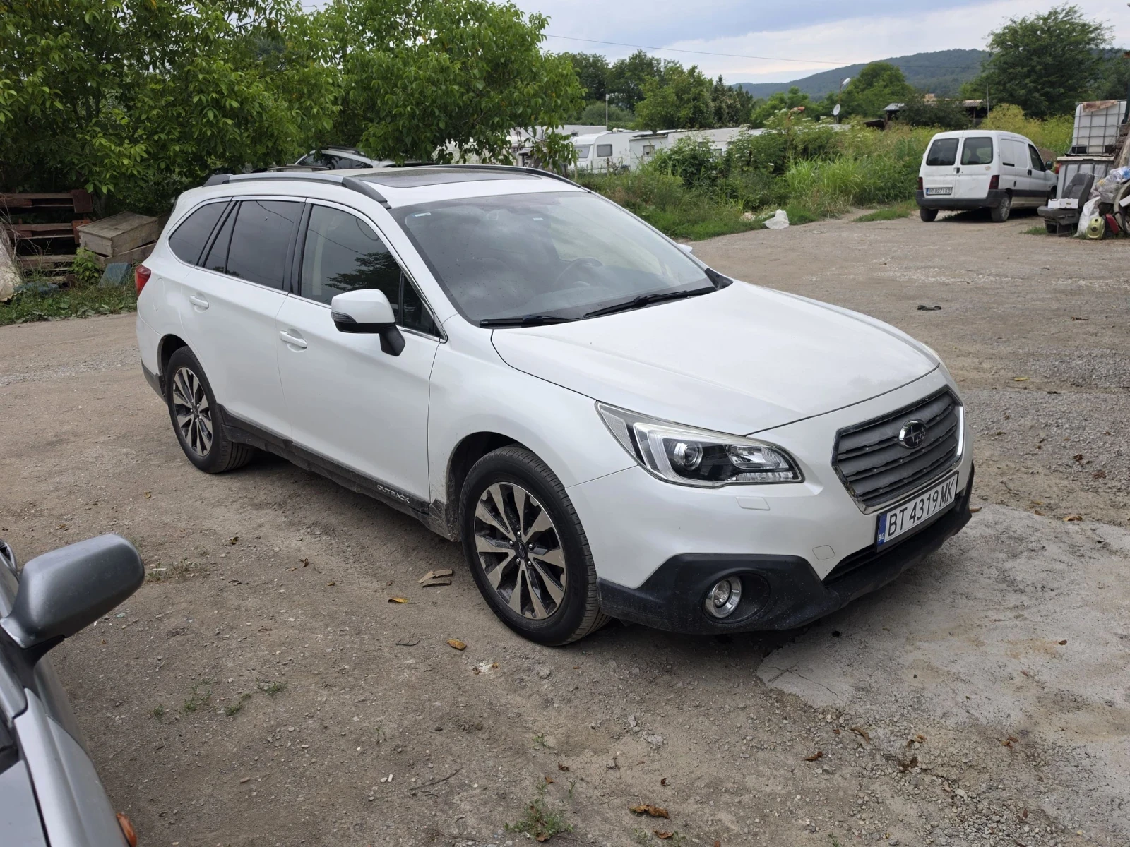 Subaru Outback 2.0 D, снимка 2 - Автомобили и джипове - 55387669