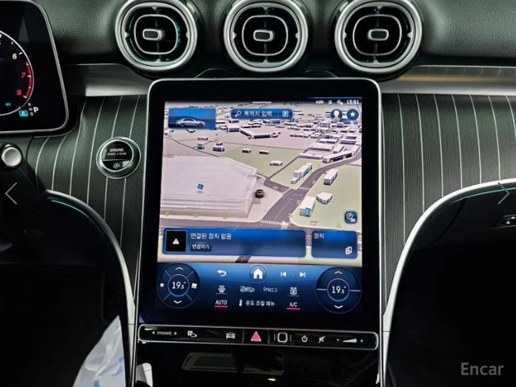 Mercedes-Benz C 300 4MATIC* 360КАМЕРА* LANE* ASSIST* ПАНОРАМА* , снимка 8 - Автомобили и джипове - 55970869